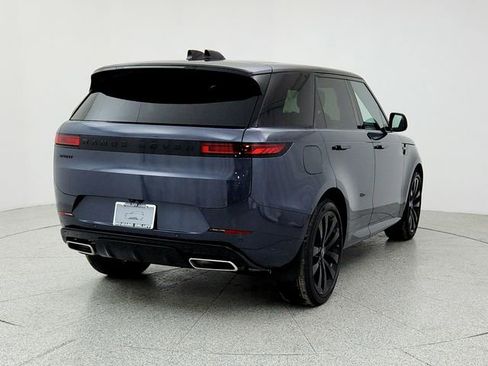 New 2025 Land Rover Range Rover Sport Dynamic SE image 5