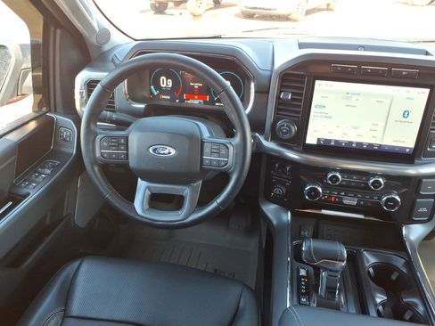 Used 2023 Ford F150 Lariat w/ Equipment Group 502A High image 17