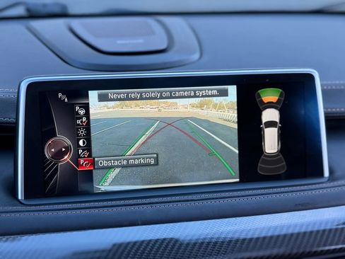 Used 2016 BMW X5 M image 21