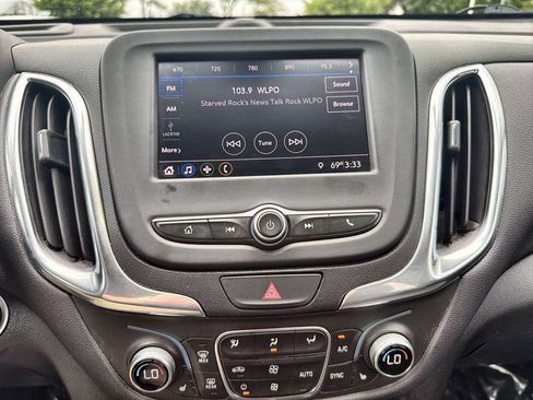 Used 2020 Chevrolet Equinox LT AWD/4WD image 12