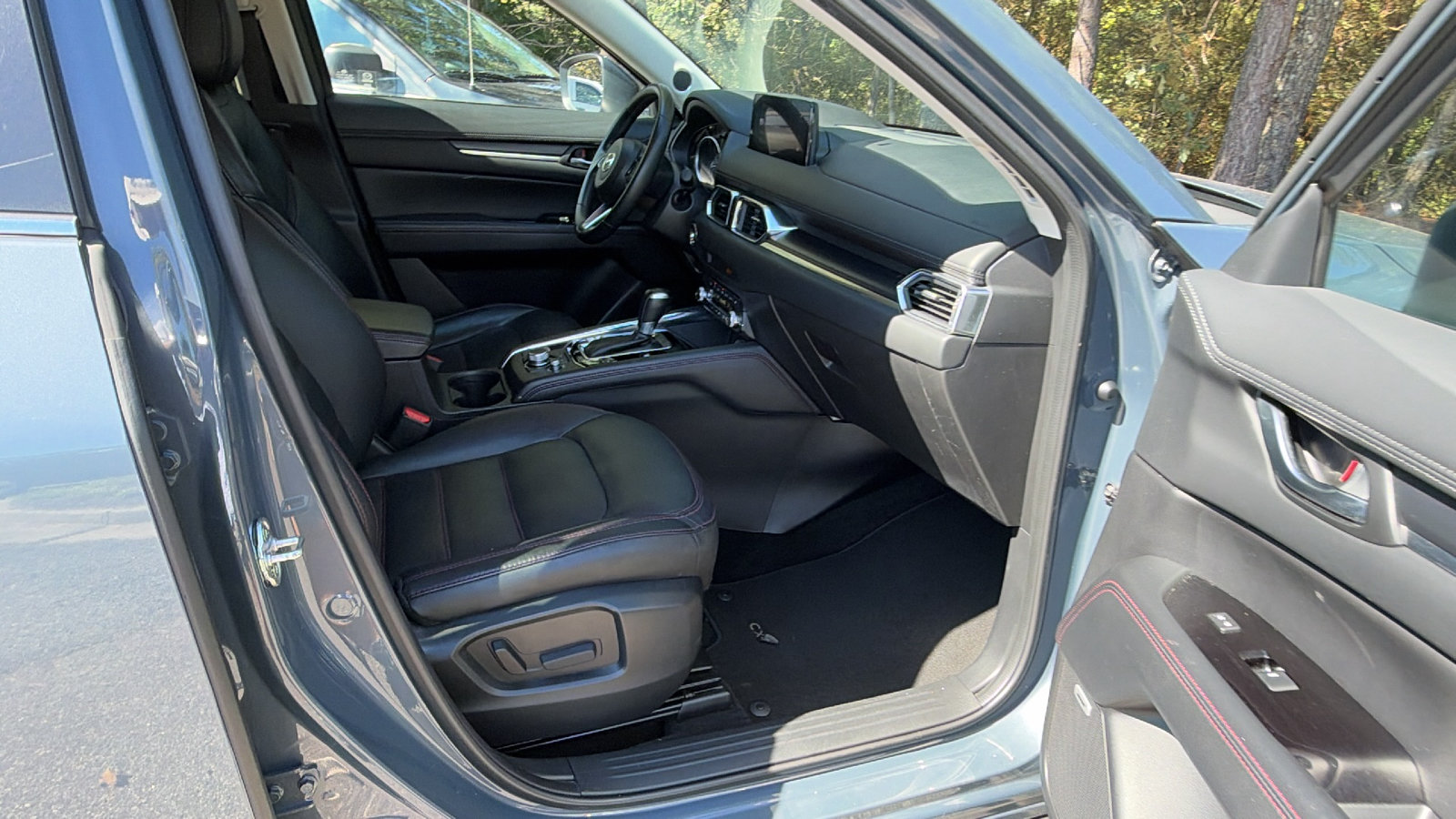 Used 2025 MAZDA CX-5 Carbon Edition AWD/4WD image 19