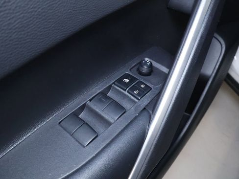 Used 2023 Toyota Corolla Cross XSE w/ Convenience Package image 14