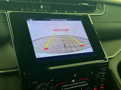 New 2025 Jeep Grand Cherokee Altitude image 13