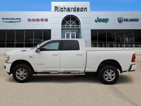 Used 2023 RAM 2500 Laramie AWD/4WD image 3