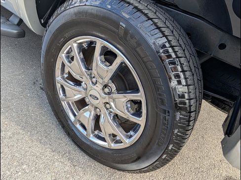 Used 2019 Ford Ranger Lariat w/ Equipment Group 501A Mid image 21