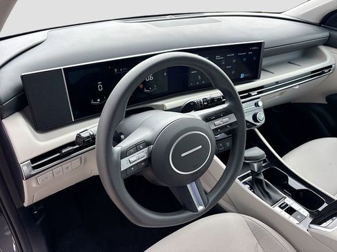 Certified 2026 Hyundai Tucson SEL image 9