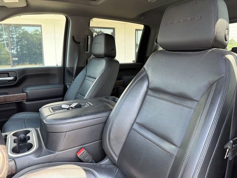 Used 2022 GMC Sierra 2500 Denali w/ LPO, GMC Protection Package AWD/4WD image 3