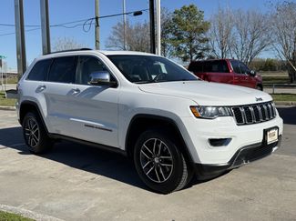 Used 2017 Jeep Grand Cherokee Limited video 2