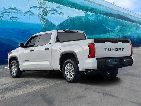 New 2026 Toyota Tundra SR5 w/ SR5 Convenience Package RWD image 2