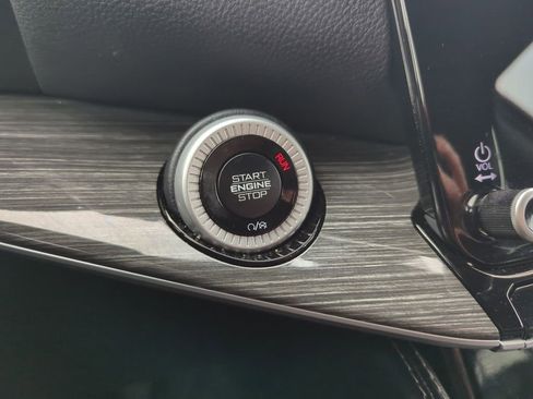 Used 2022 Jeep Wagoneer Series III image 26