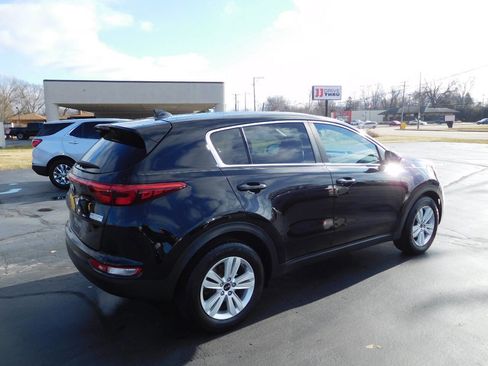 Used 2018 Kia Sportage LX image 12