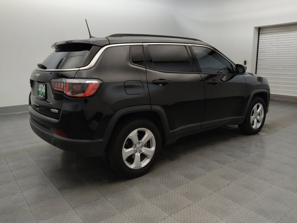 Used 2018 Jeep Compass Latitude w/ Popular Equipment Group FWD image 10