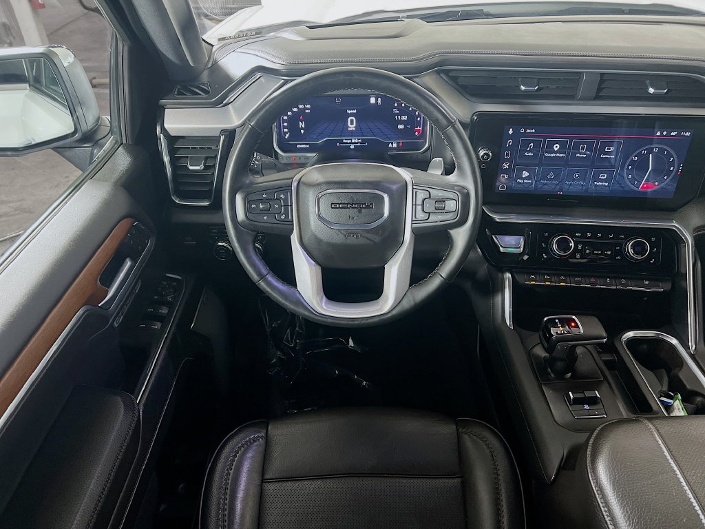 Used 2023 GMC Sierra 1500 Denali w/ Denali Reserve Package AWD/4WD image 18