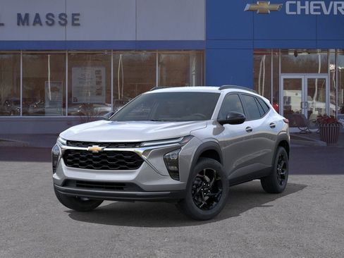 New 2026 Chevrolet Trax LT w/ Driver Confidence Package image 6