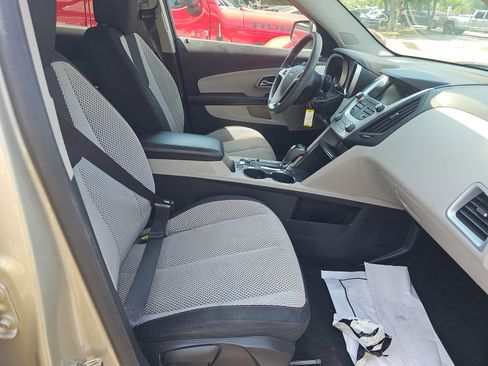 Used 2016 Chevrolet Equinox LT image 14