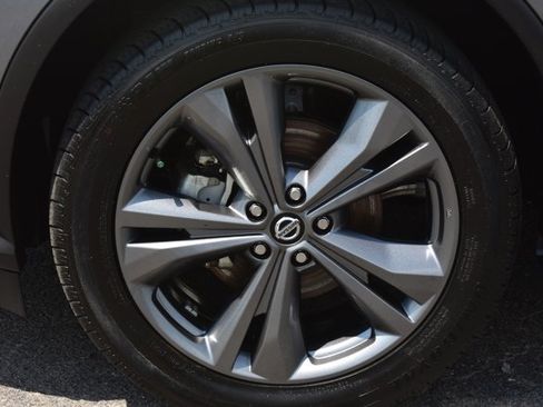 Used 2022 Nissan Murano Platinum w/ Cargo Package FWD image 11