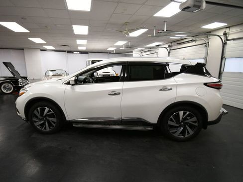 Used 2018 Nissan Murano Platinum w/ Cargo Package image 4