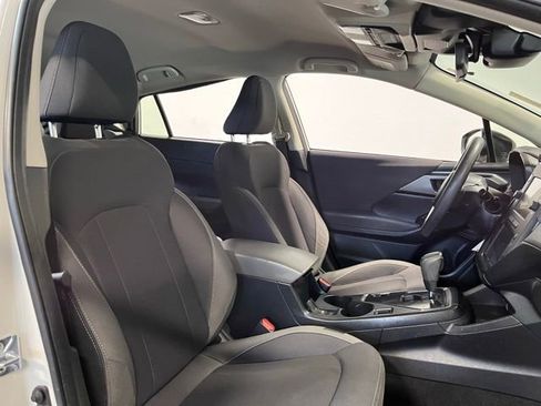 Used 2025 Subaru Impreza 2.0i image 10