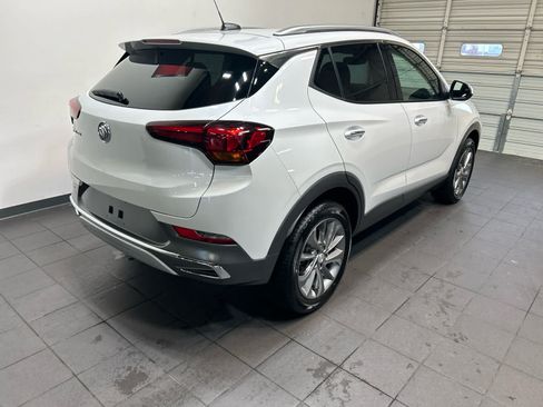 Used 2023 Buick Encore GX Essence w/ Experience Buick Package AWD/4WD image 3