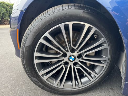 Used 2019 BMW 530i w/ Convenience Package image 9