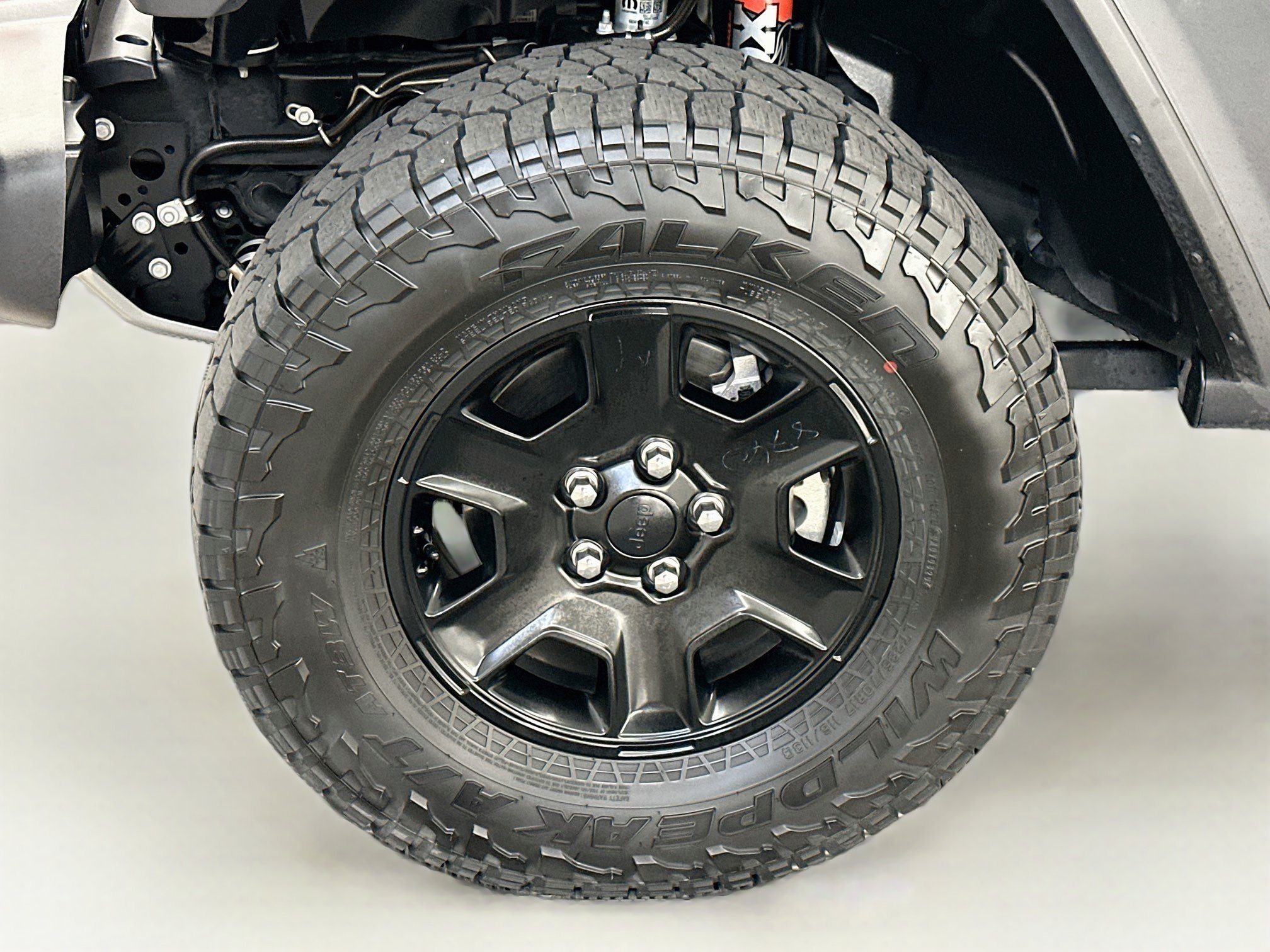 Used 2021 Jeep Gladiator Mojave AWD/4WD image 34