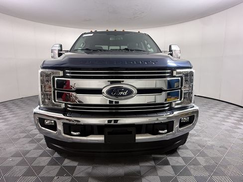 Used 2018 Ford F250 Lariat w/ Chrome Package AWD/4WD image 6