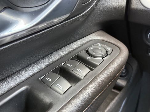 Used 2020 GMC Terrain SLE w/ Driver Convenience Package AWD/4WD image 39