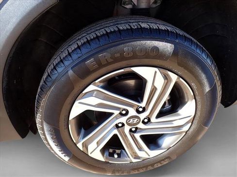 Used 2023 Hyundai Santa Fe SEL w/ Premium Package image 7