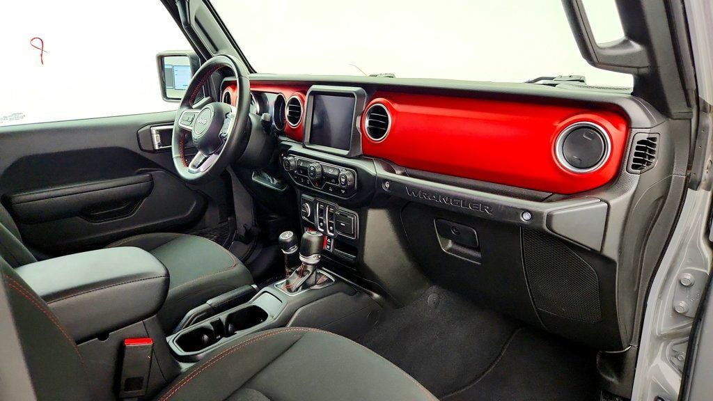 Used 2022 Jeep Wrangler Rubicon AWD/4WD image 23
