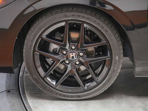 Used 2024 Honda Civic Sport image 10