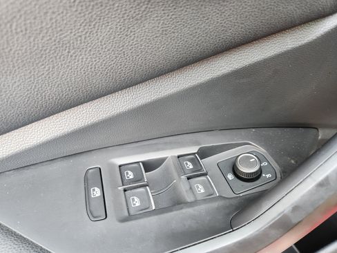 Certified 2021 Volkswagen Jetta GLI image 19