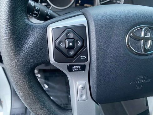 Used 2014 Toyota Tundra SR5 w/ TRD Off Road Package image 20
