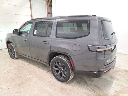 New 2026 Jeep Grand Wagoneer Limited w/ Premium Group II image 3