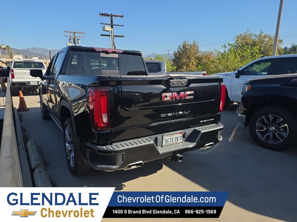 Used 2023 GMC Sierra 1500 Denali w/ Denali Reserve Package AWD/4WD image 4