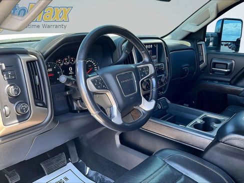 Used 2017 GMC Sierra 2500 Denali AWD/4WD image 22