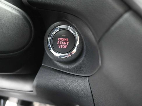 Used 2026 Subaru Ascent Limited AWD/4WD image 18