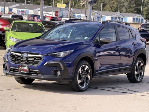 Used 2024 Subaru Crosstrek 2.5i Limited AWD/4WD image 3
