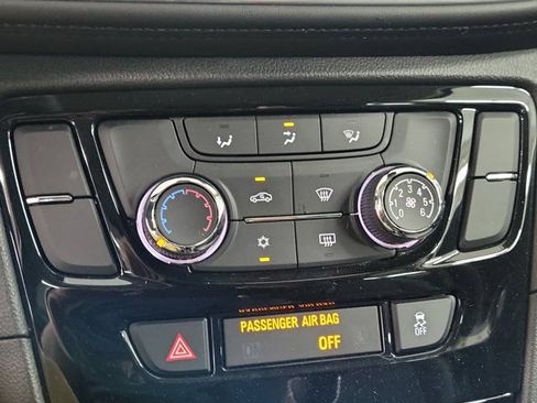 Used 2020 Buick Encore Preferred w/ Safety Package FWD image 30