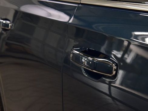 New 2026 Chevrolet Tahoe High Country image 18