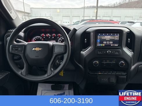 Used 2021 Chevrolet Silverado 1500 Custom image 15