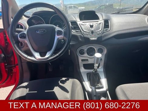 Used 2015 Ford Fiesta SE FWD image 14