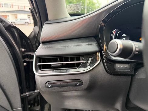 Used 2024 INFINITI QX60 Luxe AWD/4WD image 15