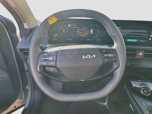 New 2026 Kia EV6 Light RWD image 11