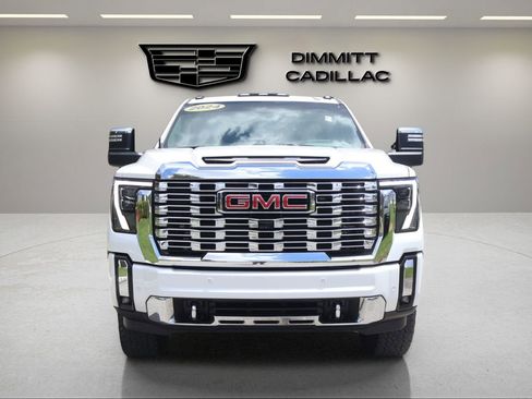 Used 2024 GMC Sierra 3500 Denali w/ Denali Reserve Package AWD/4WD image 8