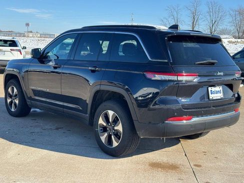 Used 2024 Jeep Grand Cherokee Limited 4xe image 6