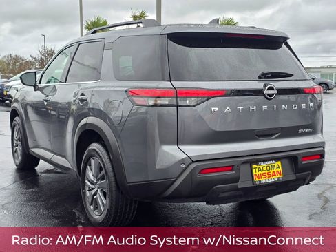 Used 2024 Nissan Pathfinder SV AWD/4WD image 3