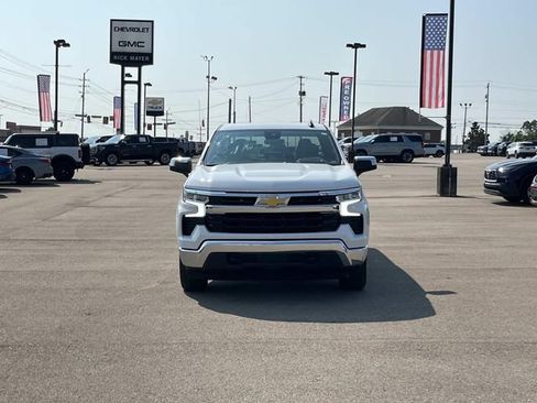 Certified 2024 Chevrolet Silverado 1500 LT AWD/4WD image 9