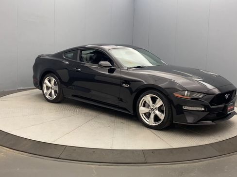 Used 2018 Ford Mustang GT Premium w/ Enhanced Security Package RWD image 7