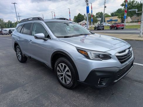 Used 2021 Subaru Outback Premium w/ Popular Package #1 AWD/4WD image 7
