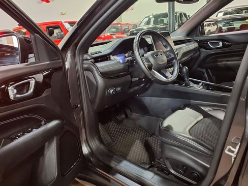 Used 2022 Jeep Compass Latitude w/ Convenience Group AWD/4WD image 13